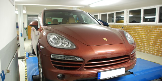 Porsche Cayenne 3.0D 292Ps